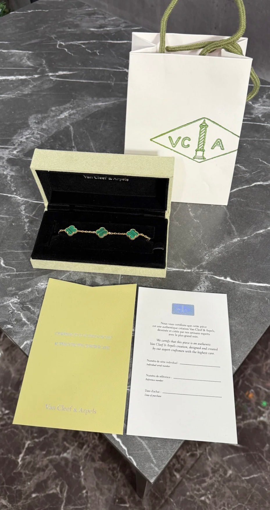 Van Cleef & Arpels Bracelet ( Product )